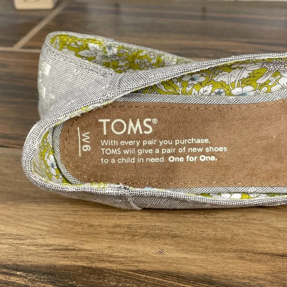Toms Jutti Womens Size 6 Shoes Grey Chambray Dot Slip On Casual Comfort Flat - Picture 9 of 12